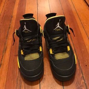 AIR JORDAN THUNDER 4’s